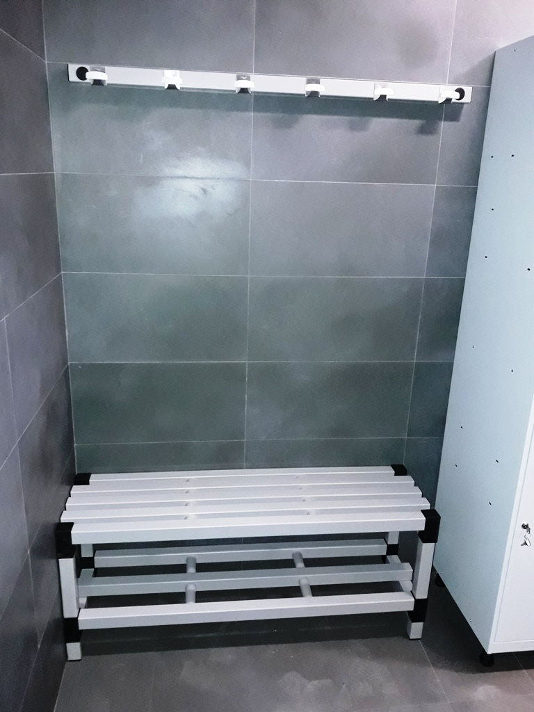 percha y banco pvc